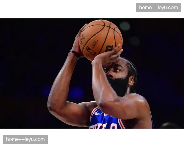 哈登持球减少骑士进攻混乱 比克斯塔夫体系陷入困境 哈登持球减少骑士进攻混乱 比克斯塔夫体系陷入困境